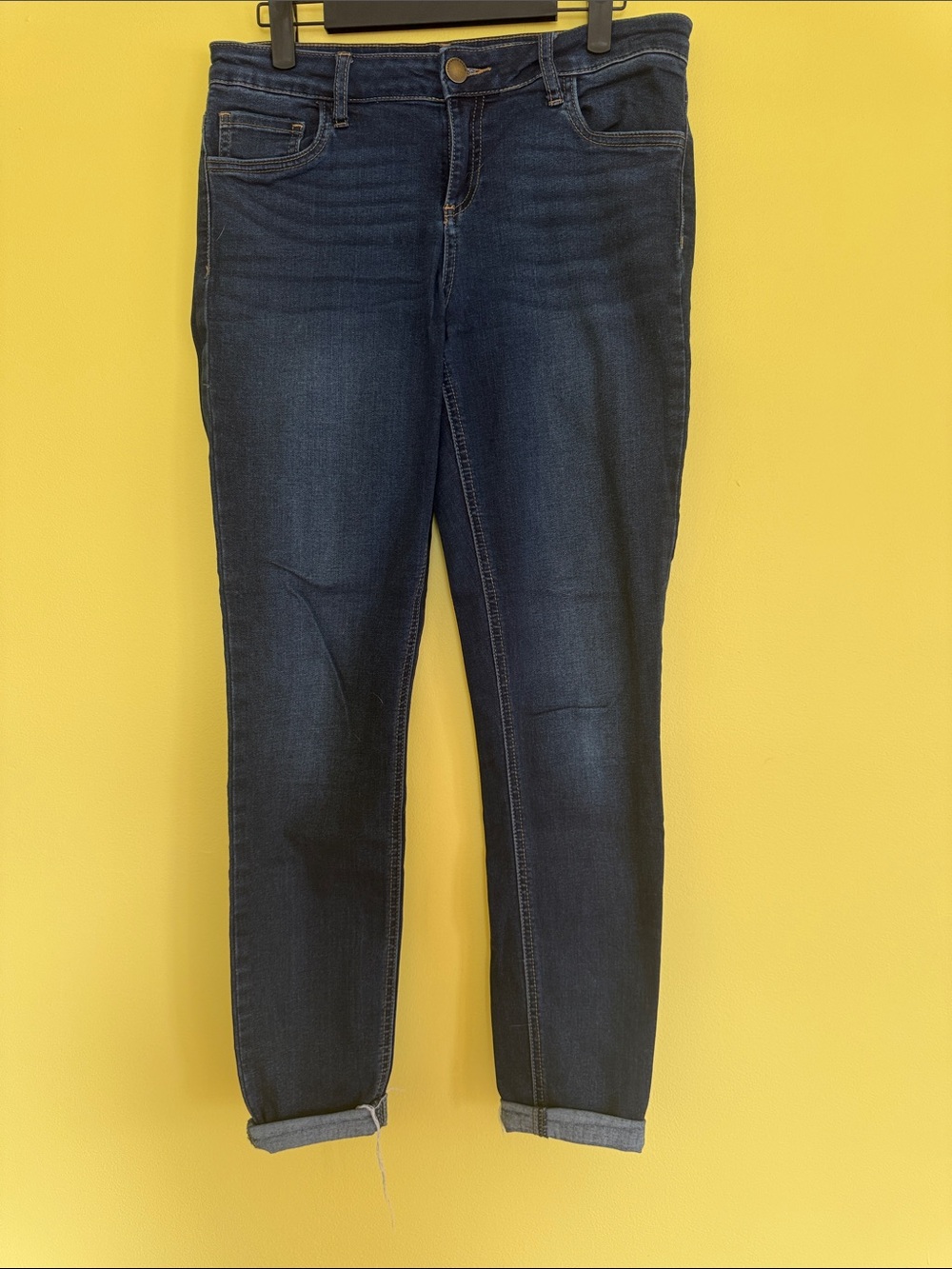 Classic Dark Blue Boyfriend Jeans - Relaxed Rolled Cuff